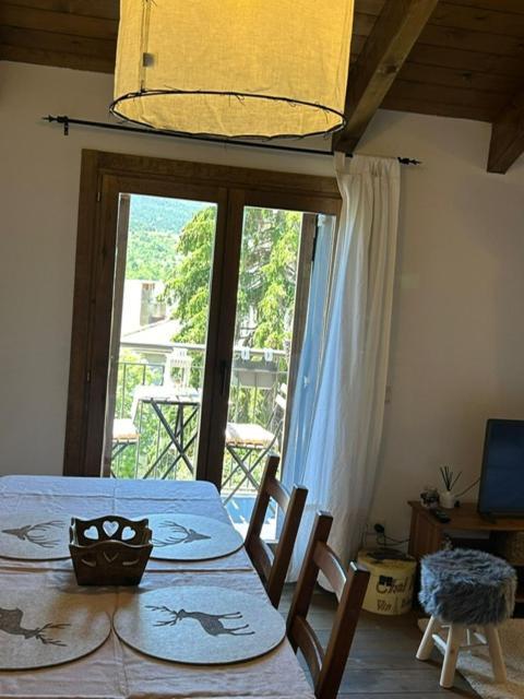 Osséja Apartament Del Llac מראה חיצוני תמונה